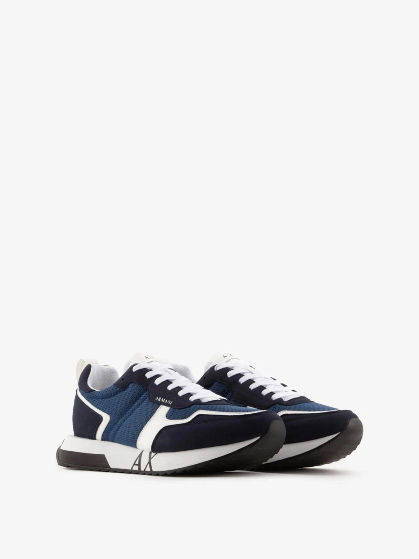 Кроссовки Armani Exchange модель XUX151-XV609-K585 Кроссовки Armani Exchange модель XUX151-XV609-K585 Фото