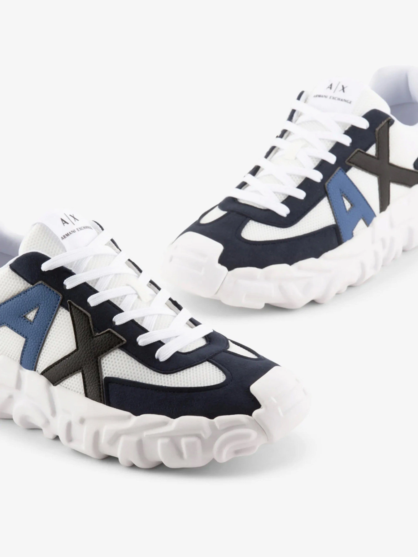 Кроссовки Armani Exchange модель XUX153-XV611-S522 Кроссовки Armani Exchange модель XUX153-XV611-S522 Фото