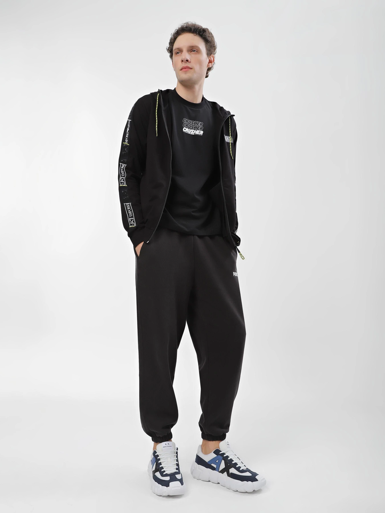 Кроссовки Armani Exchange модель XUX153-XV611-S522 Кроссовки Armani Exchange модель XUX153-XV611-S522 Фото