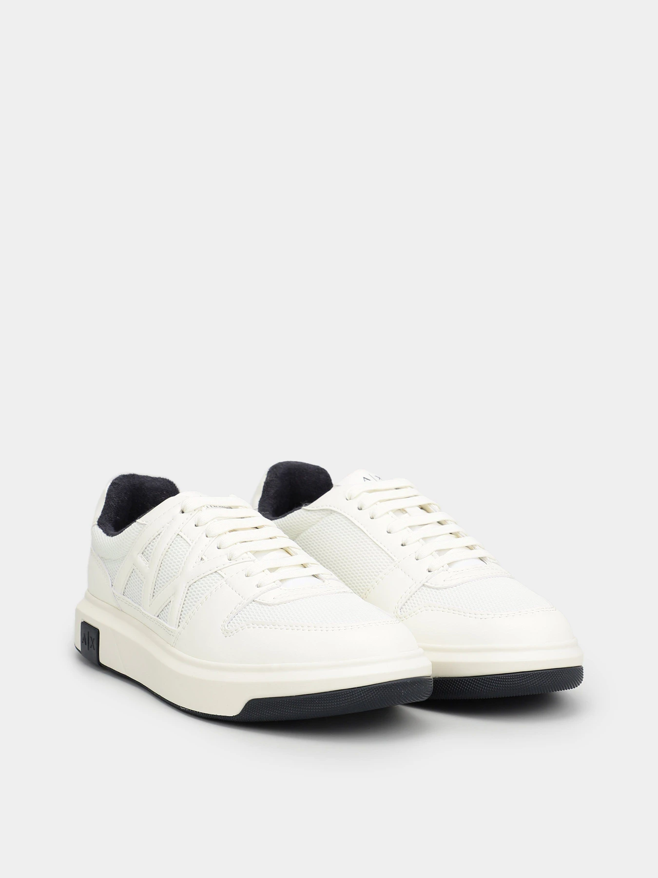 Кроссовки Armani Exchange модель XUX161-XV645-00894 Кроссовки Armani Exchange модель XUX161-XV645-00894 Фото