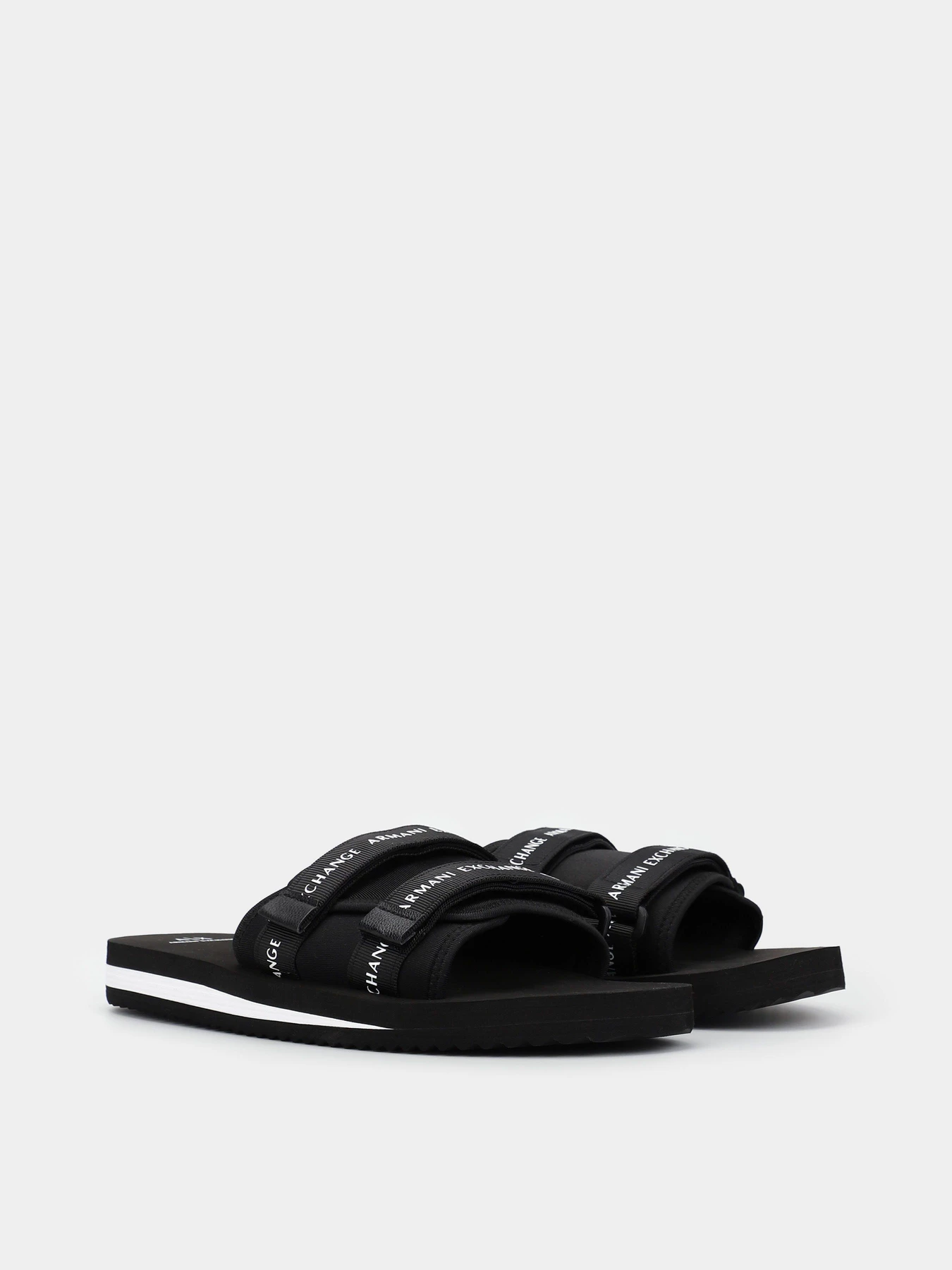 Шльопанці Armani Exchange модель XUP010-XV672-00002 Шльопанці Armani Exchange модель XUP010-XV672-00002 Фото