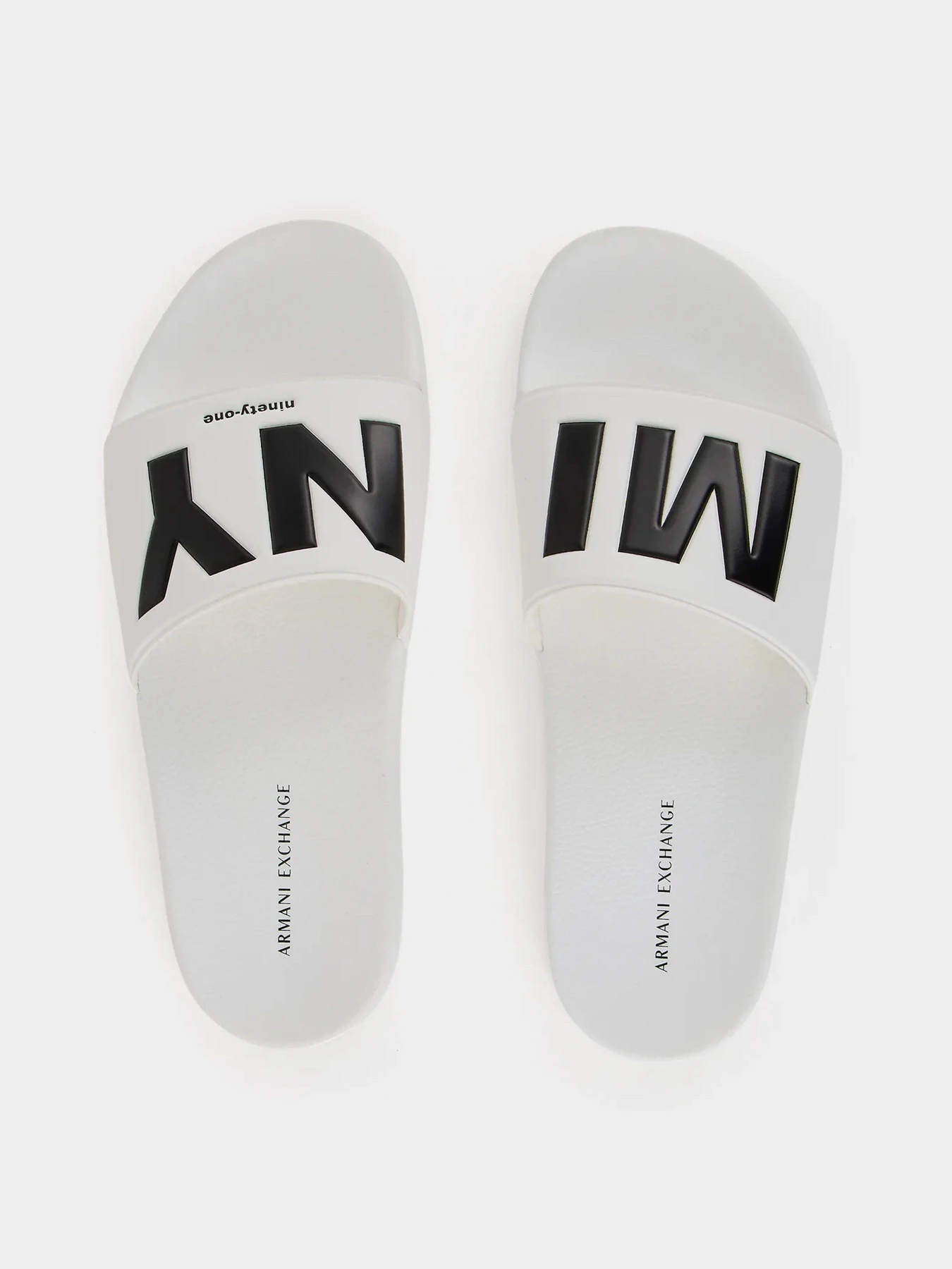 Шлёпанцы Armani Exchange модель XUP004-XV679-S592 Фото