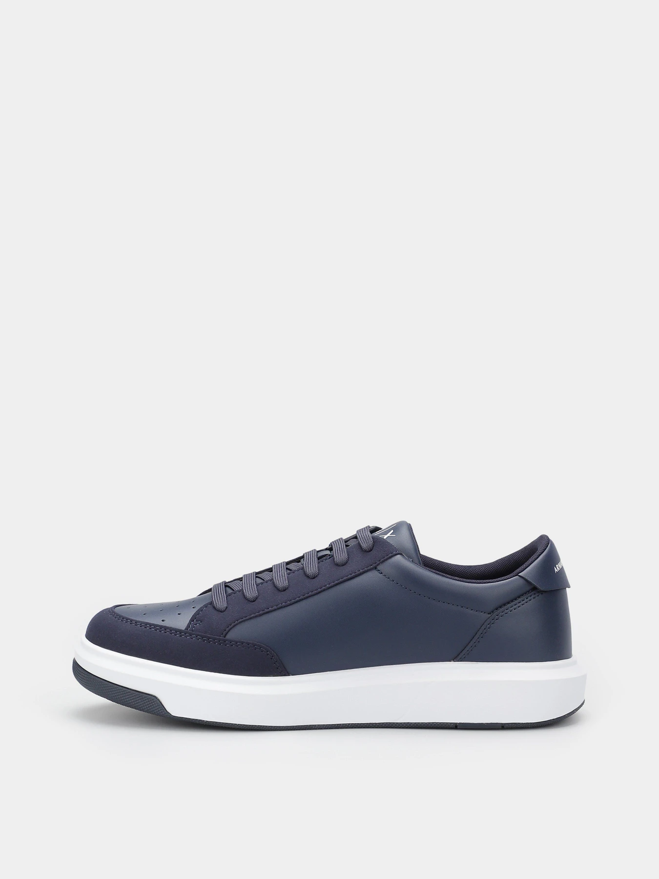 Кросівки Armani Exchange модель XUX177-XV762-T038 Кросівки Armani Exchange модель XUX177-XV762-T038 Фото