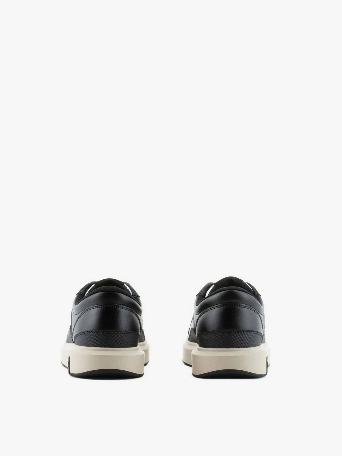 Кросівки Armani Exchange модель XUX191-XV785-N814 Кросівки Armani Exchange модель XUX191-XV785-N814 Фото