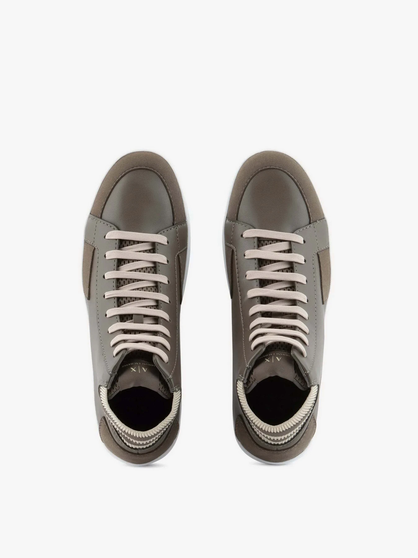 Кросівки Armani Exchange модель XUZ054-XV783-T067 Кросівки Armani Exchange модель XUZ054-XV783-T067 Фото