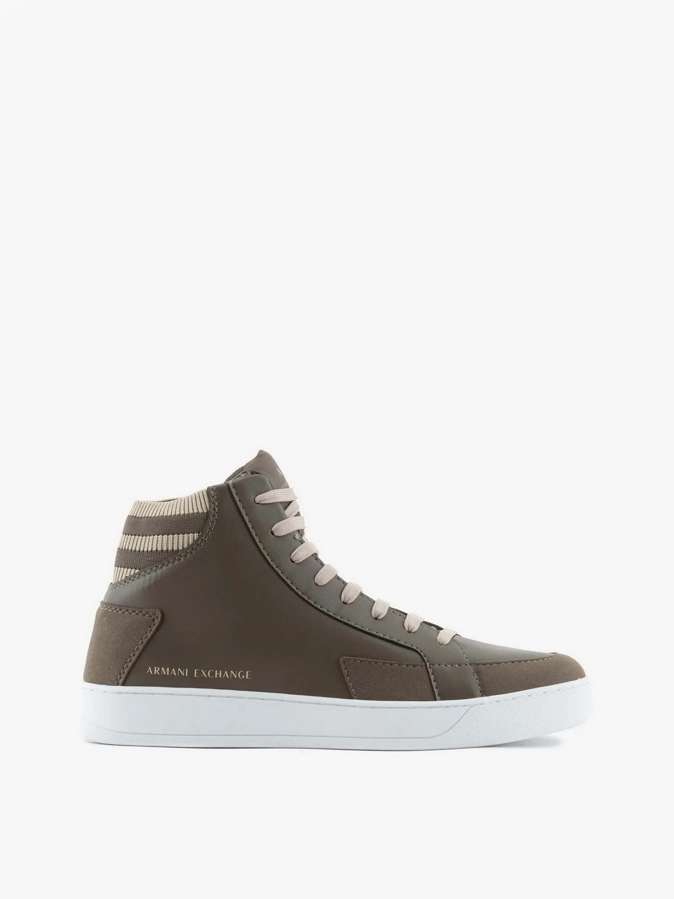 Кросівки Armani Exchange модель XUZ054-XV783-T067 Кросівки Armani Exchange модель XUZ054-XV783-T067 Фото