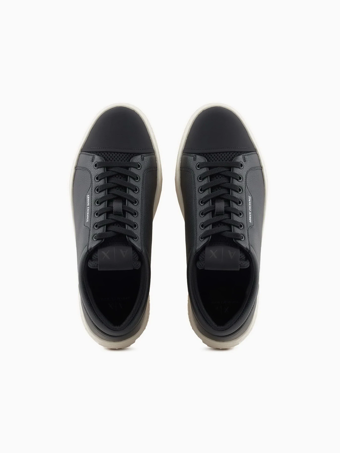 Кроссовки Armani Exchange модель XUX195-XV794-00002 Фото