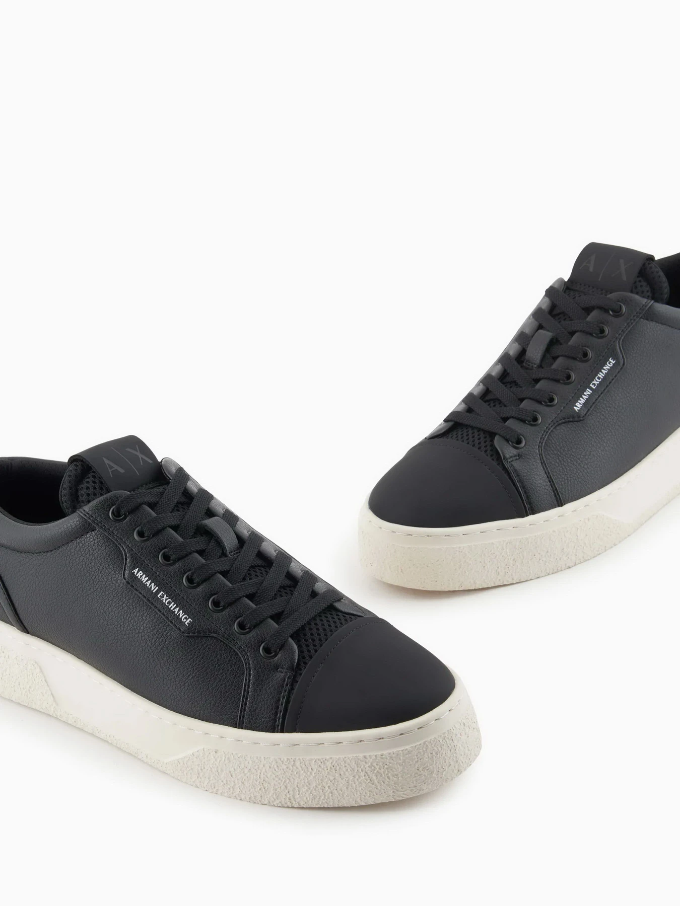 Кроссовки Armani Exchange модель XUX195-XV794-00002 Фото