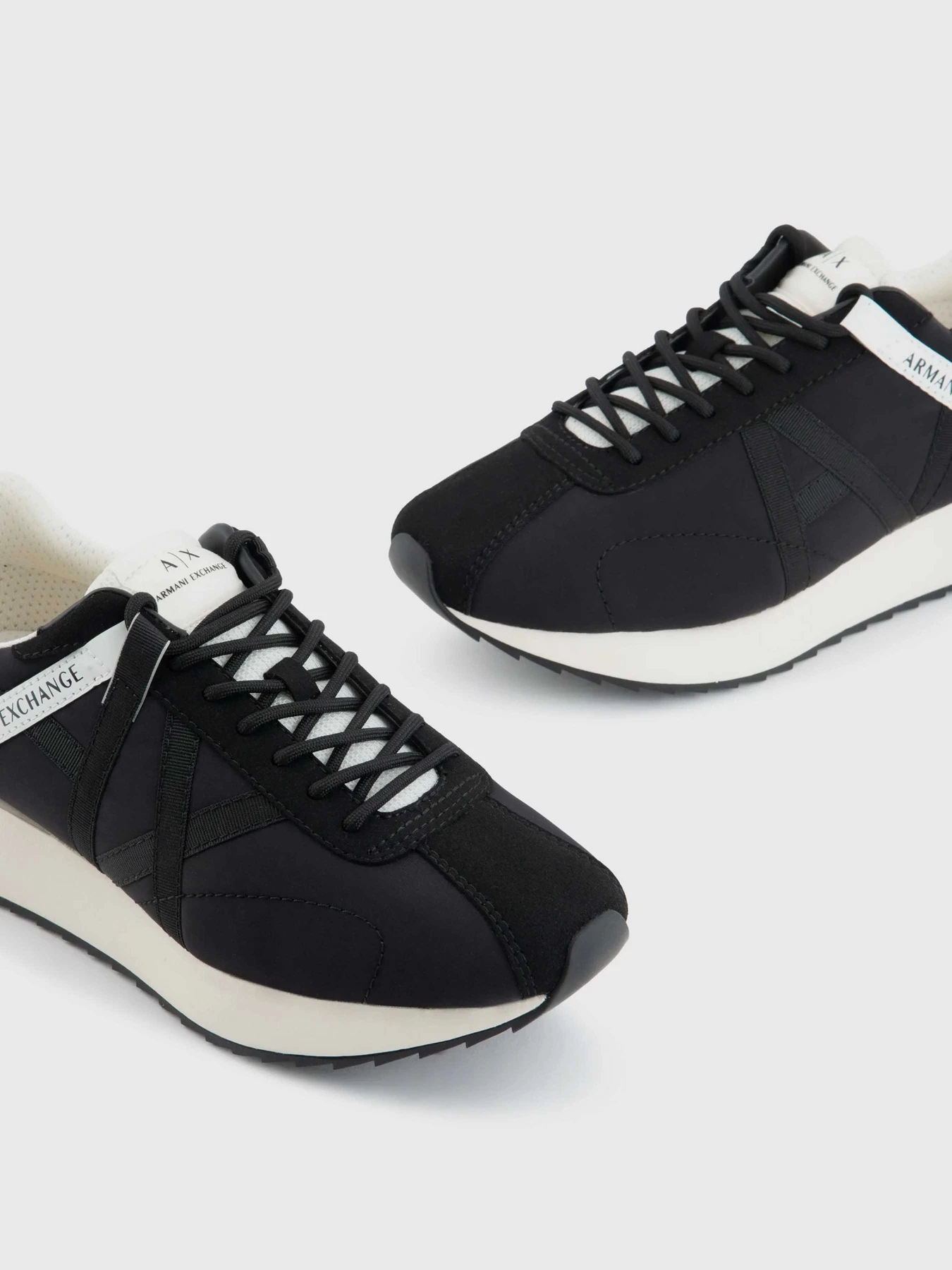 Кросівки Armani Exchange модель XUX150-XV608-K620 Кросівки Armani Exchange модель XUX150-XV608-K620 Фото