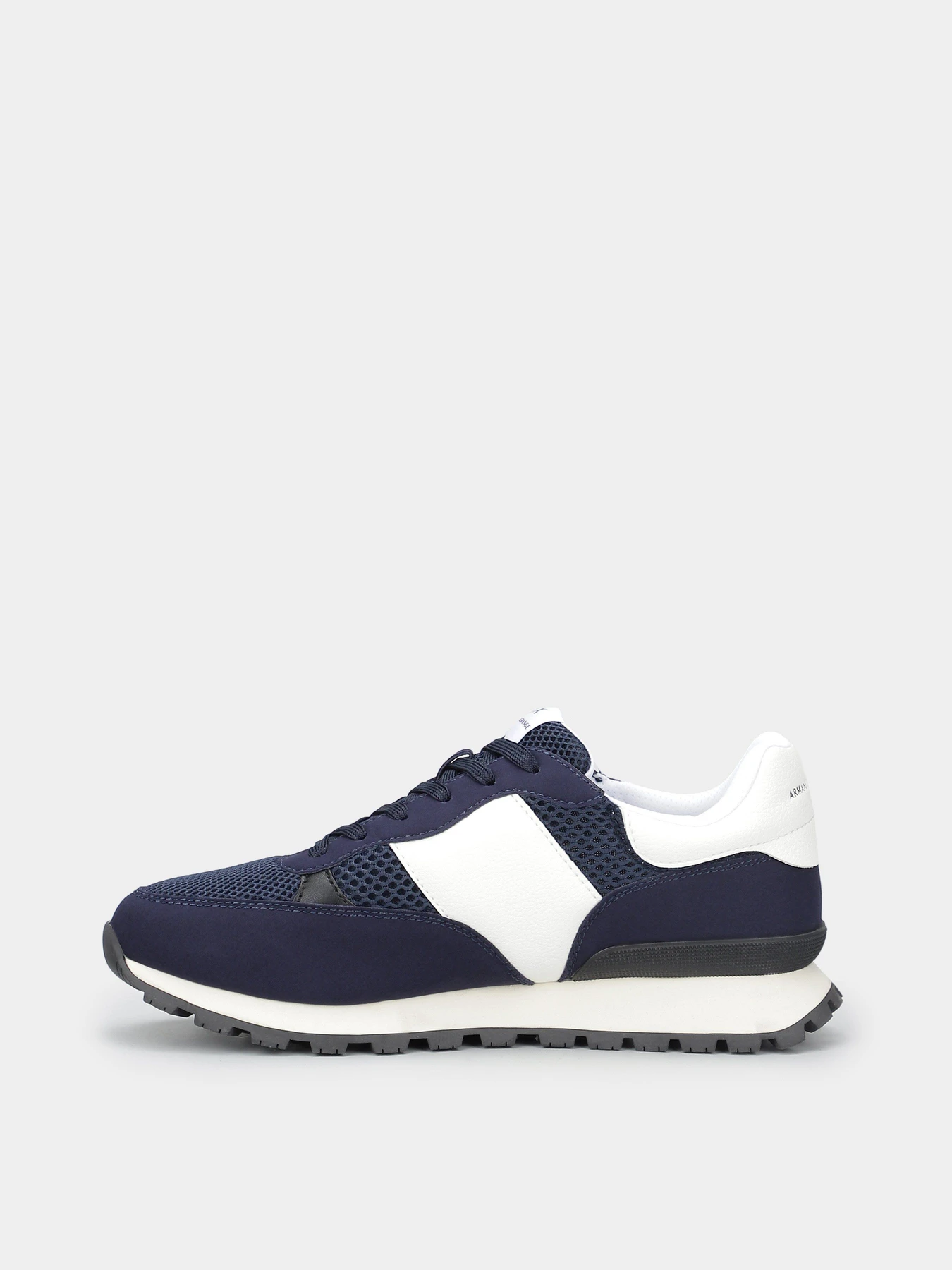 Кросівки Armani Exchange модель XUX181-XV807-K568 Кросівки Armani Exchange модель XUX181-XV807-K568 Фото