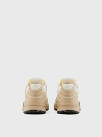 Кроссовки Armani Exchange модель XUX188-XV775-T714 Фото