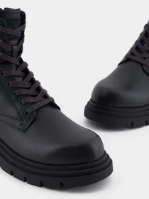 Черевики та чоботи Armani Exchange модель XUM018-XV874-00002 Фото