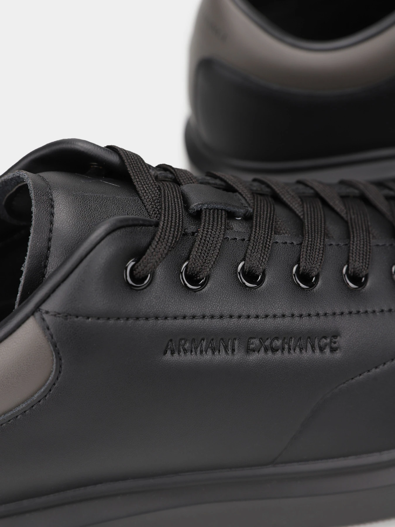 Кеди Armani Exchange модель XUX123-XV534-U181 Фото