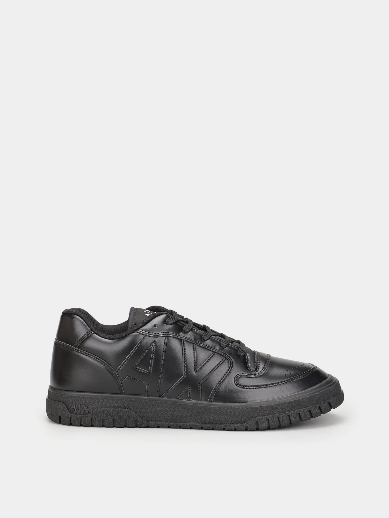 Кроссовки Armani Exchange модель XUX179-XV765-K001 Фото