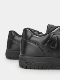 Кроссовки Armani Exchange модель XUX179-XV765-K001 Фото