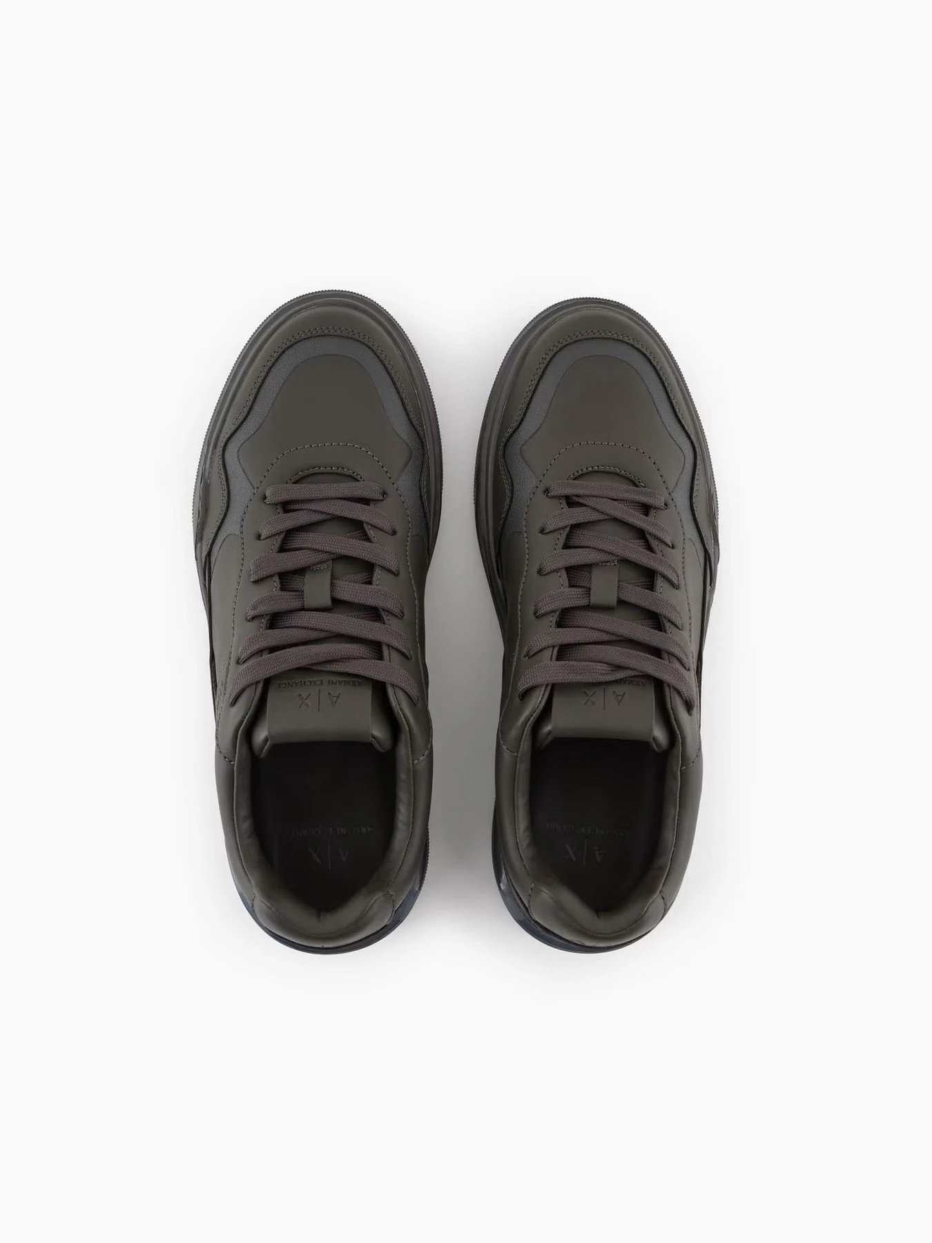 Кроссовки Armani Exchange модель XUX219-XV857-00881 Кроссовки Armani Exchange модель XUX219-XV857-00881 Фото