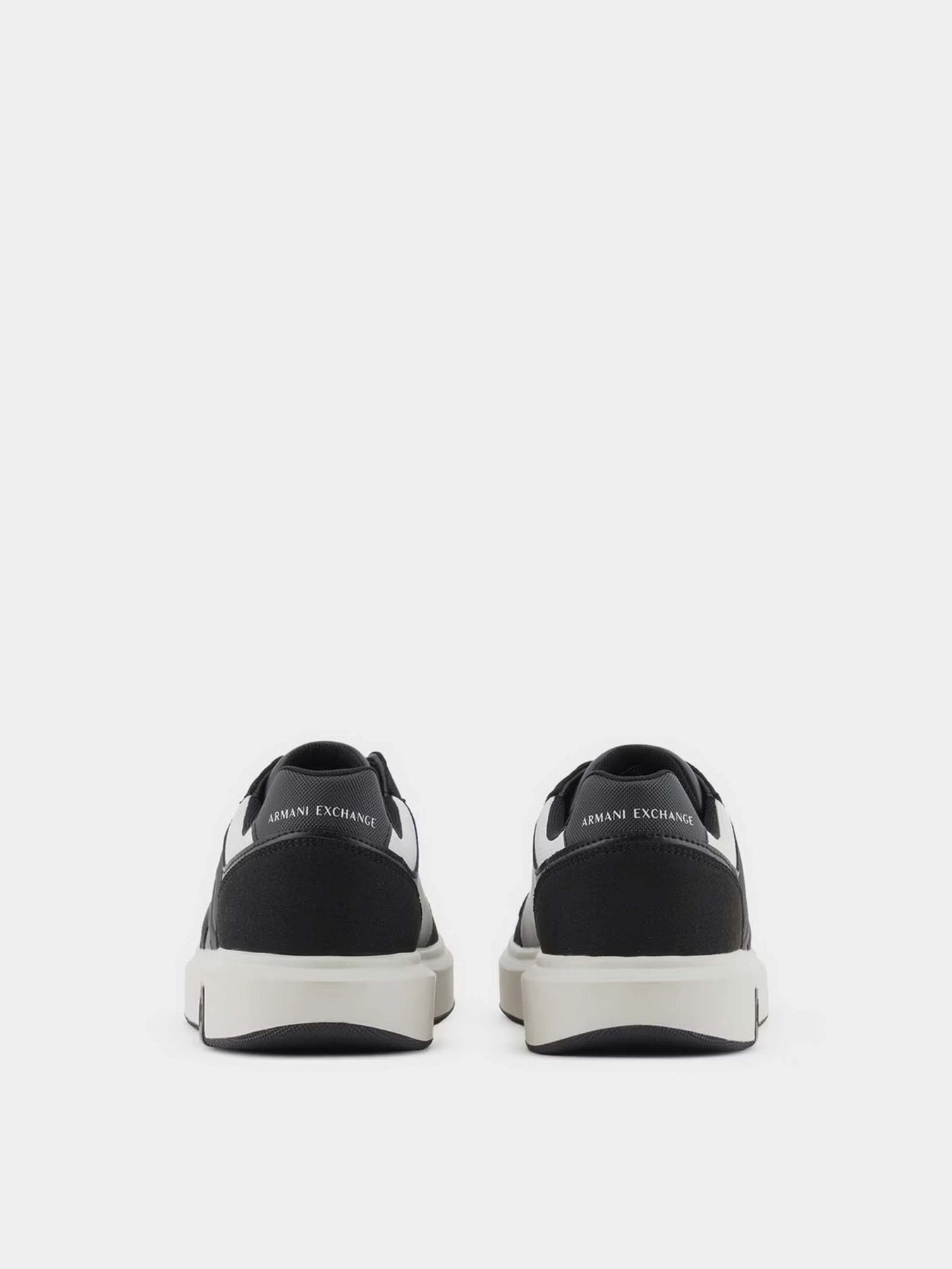 Кросівки Armani Exchange модель XUX220-XV858-K599 Кросівки Armani Exchange модель XUX220-XV858-K599 Фото
