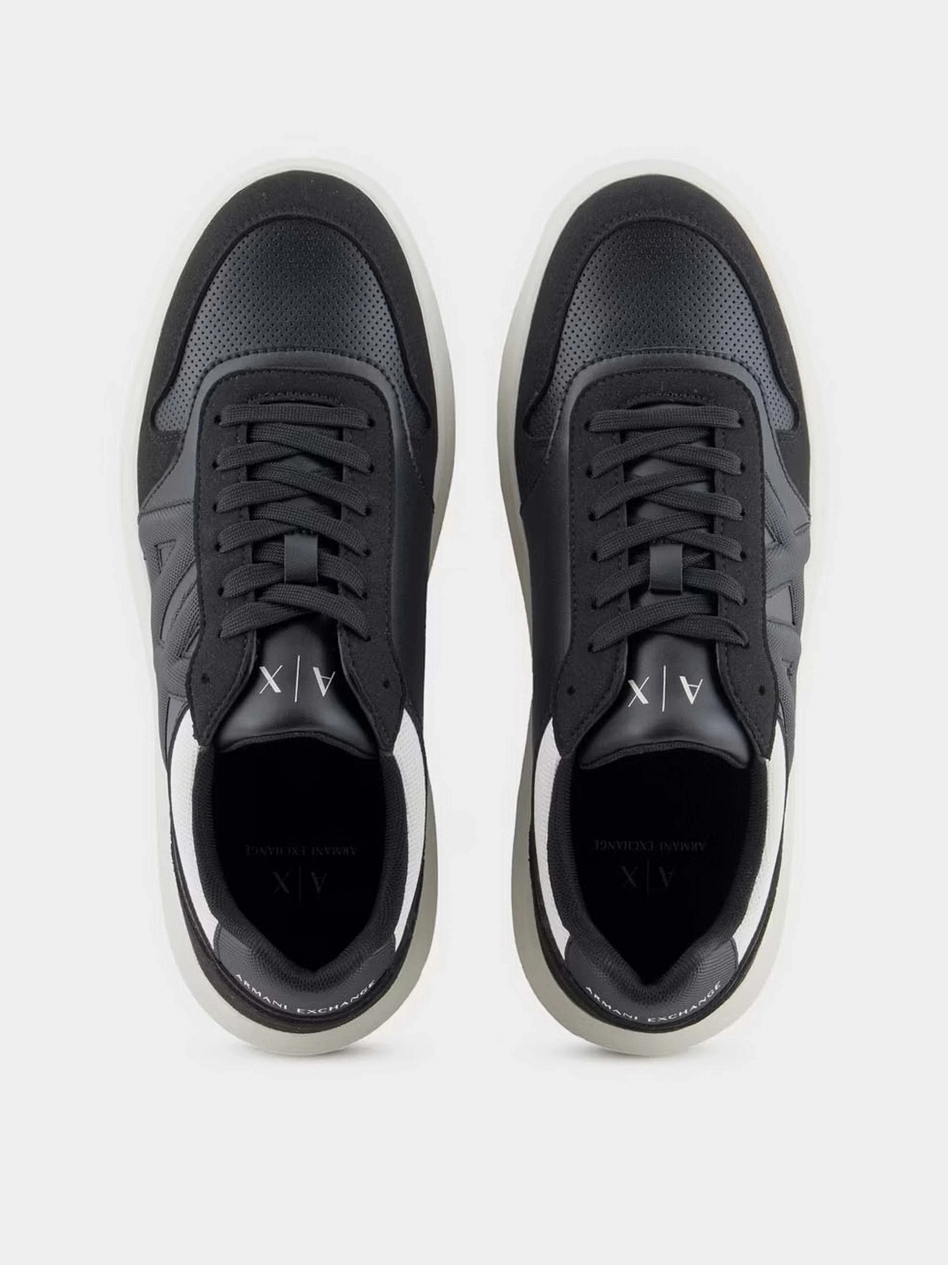 Кросівки Armani Exchange модель XUX220-XV858-K599 Кросівки Armani Exchange модель XUX220-XV858-K599 Фото