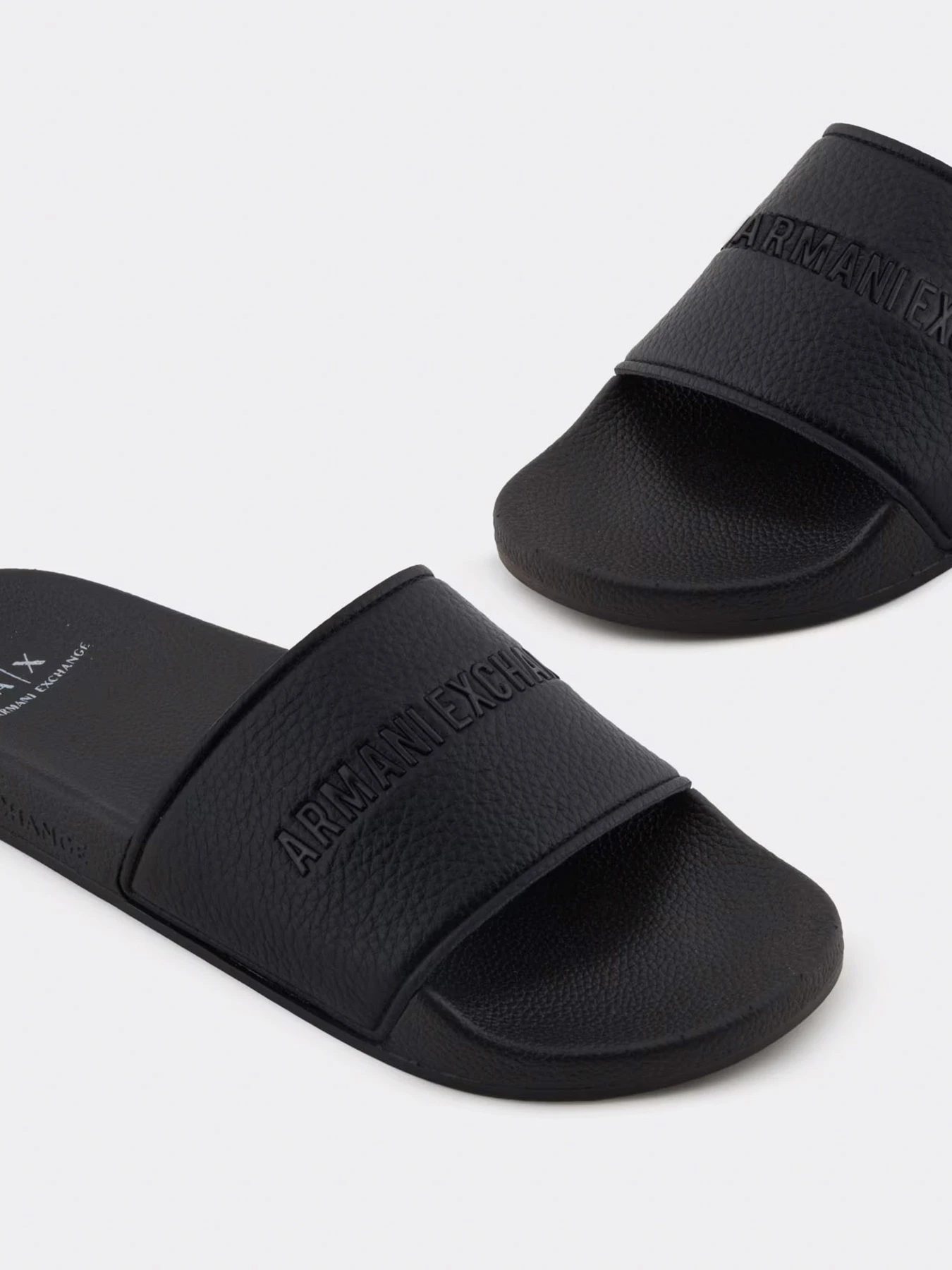 Шльопанці Armani Exchange модель XUP017-XV795-00002 Фото