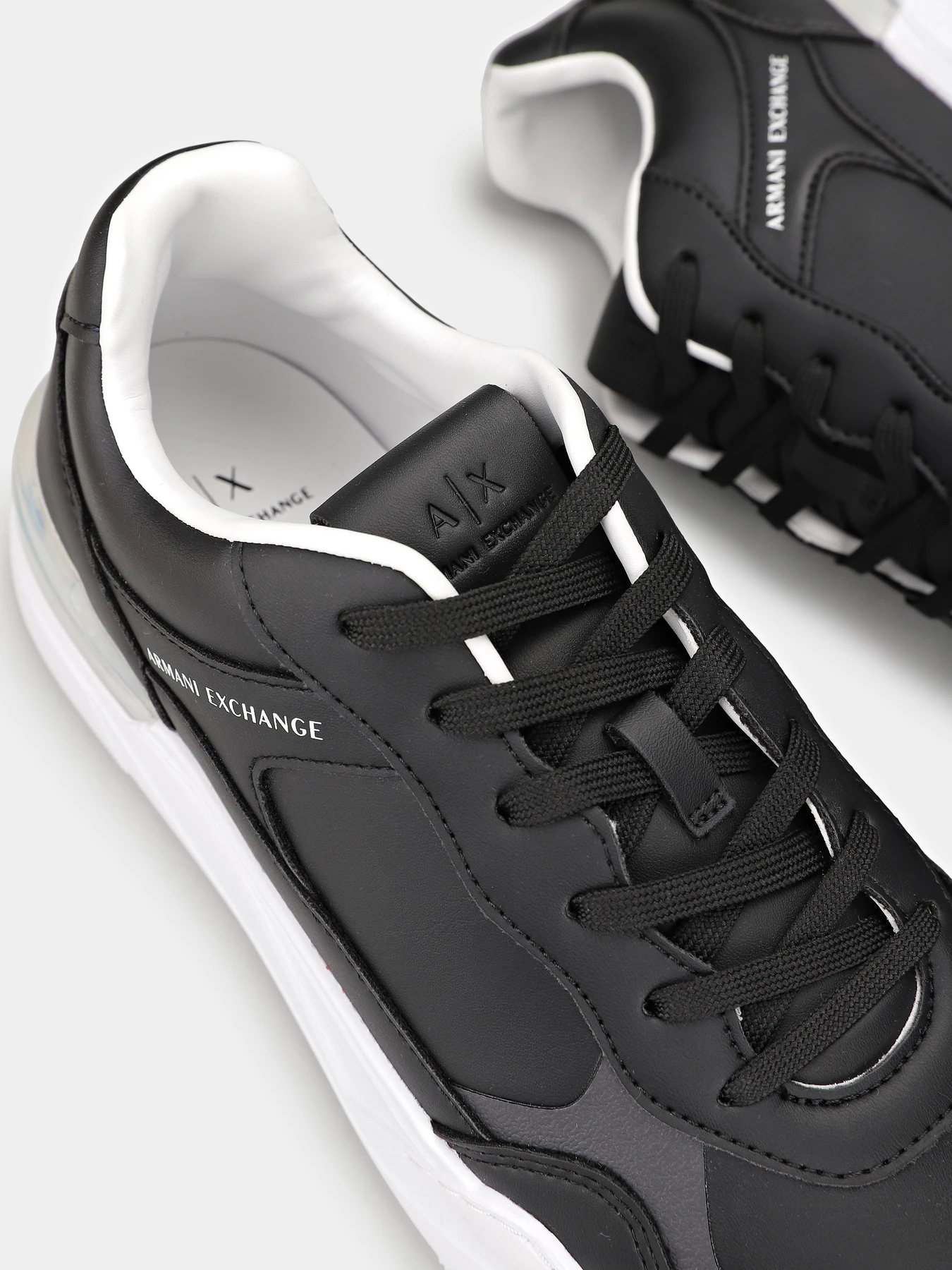 Кросівки Armani Exchange модель XUX219-XV857-K001 Фото