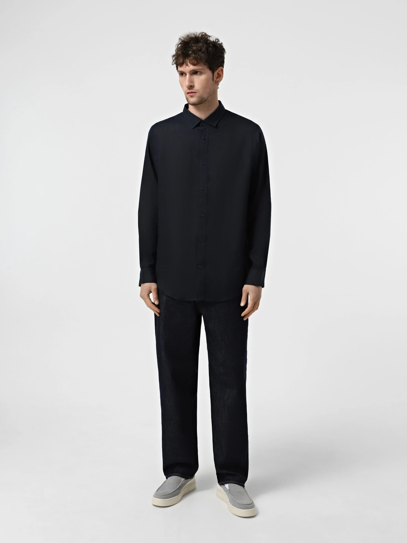 Слипоны и мокасины Armani Exchange модель XUY011-XV868-U659 Слипоны и мокасины Armani Exchange модель XUY011-XV868-U659 Фото