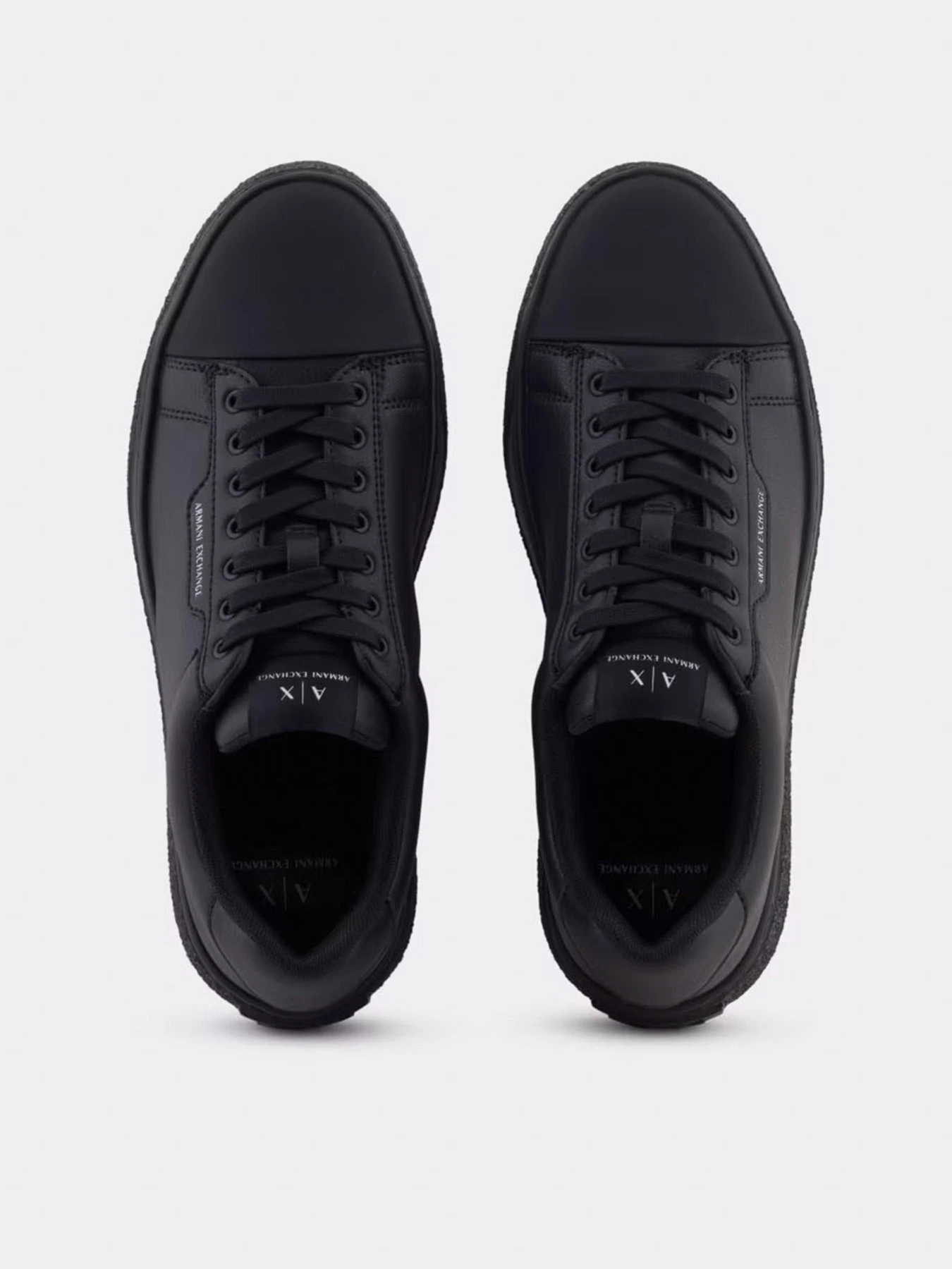 Кеды Armani Exchange модель XM001666-AF19143-UC001 Кеды Armani Exchange модель XM001666-AF19143-UC001 Фото