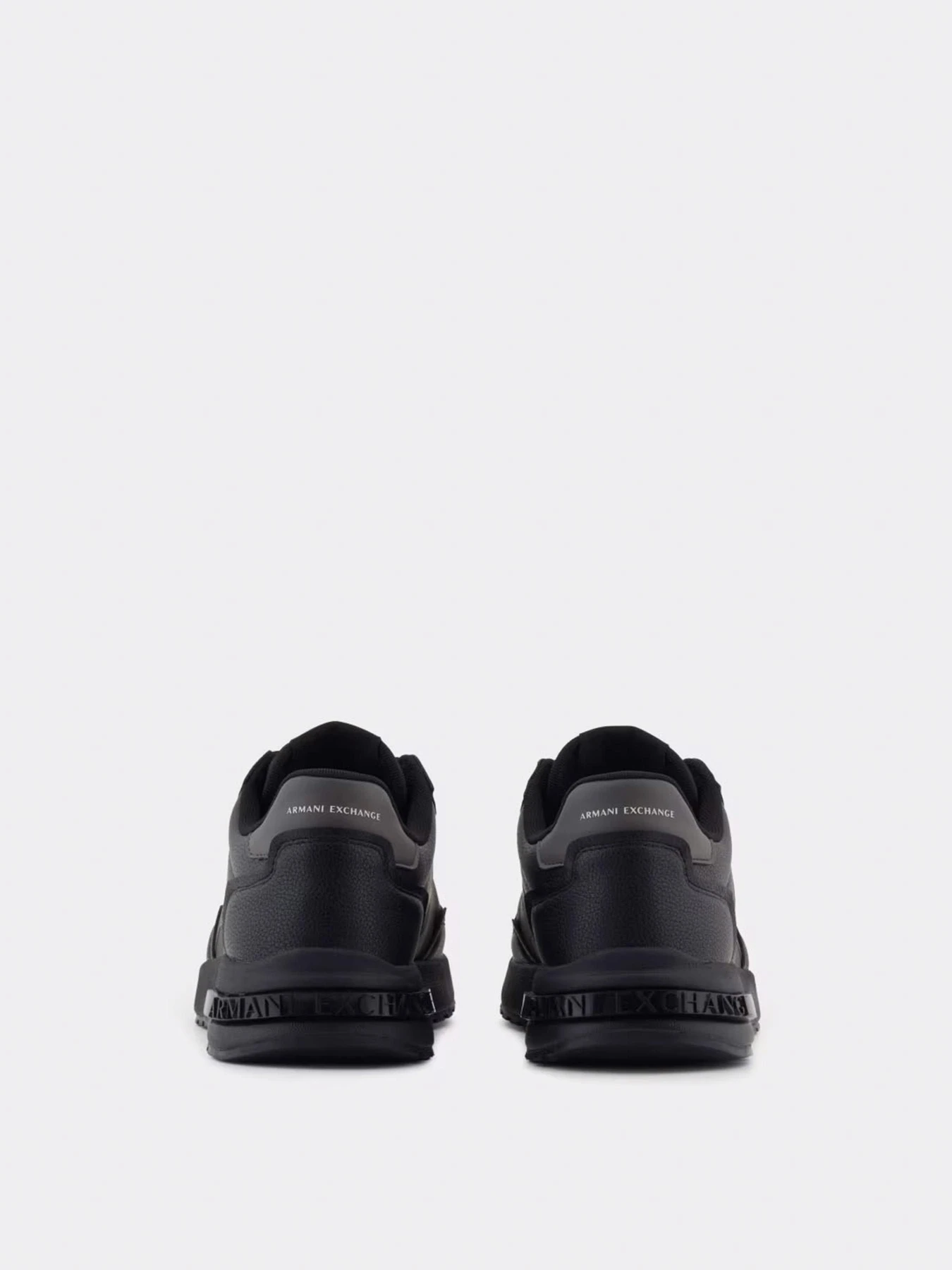 Кросівки Armani Exchange модель XM001683-AF17360-FC074 Кросівки Armani Exchange модель XM001683-AF17360-FC074 Фото