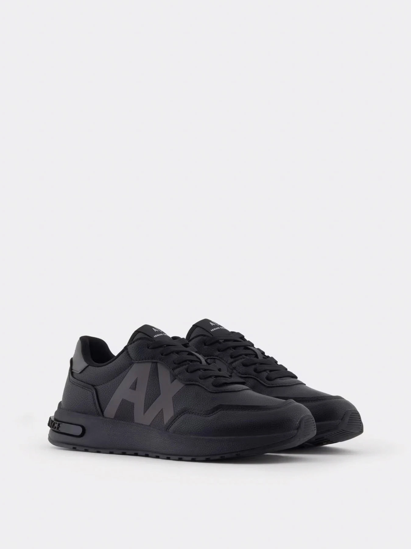 Кросівки Armani Exchange модель XM001683-AF17360-FC074 Кросівки Armani Exchange модель XM001683-AF17360-FC074 Фото