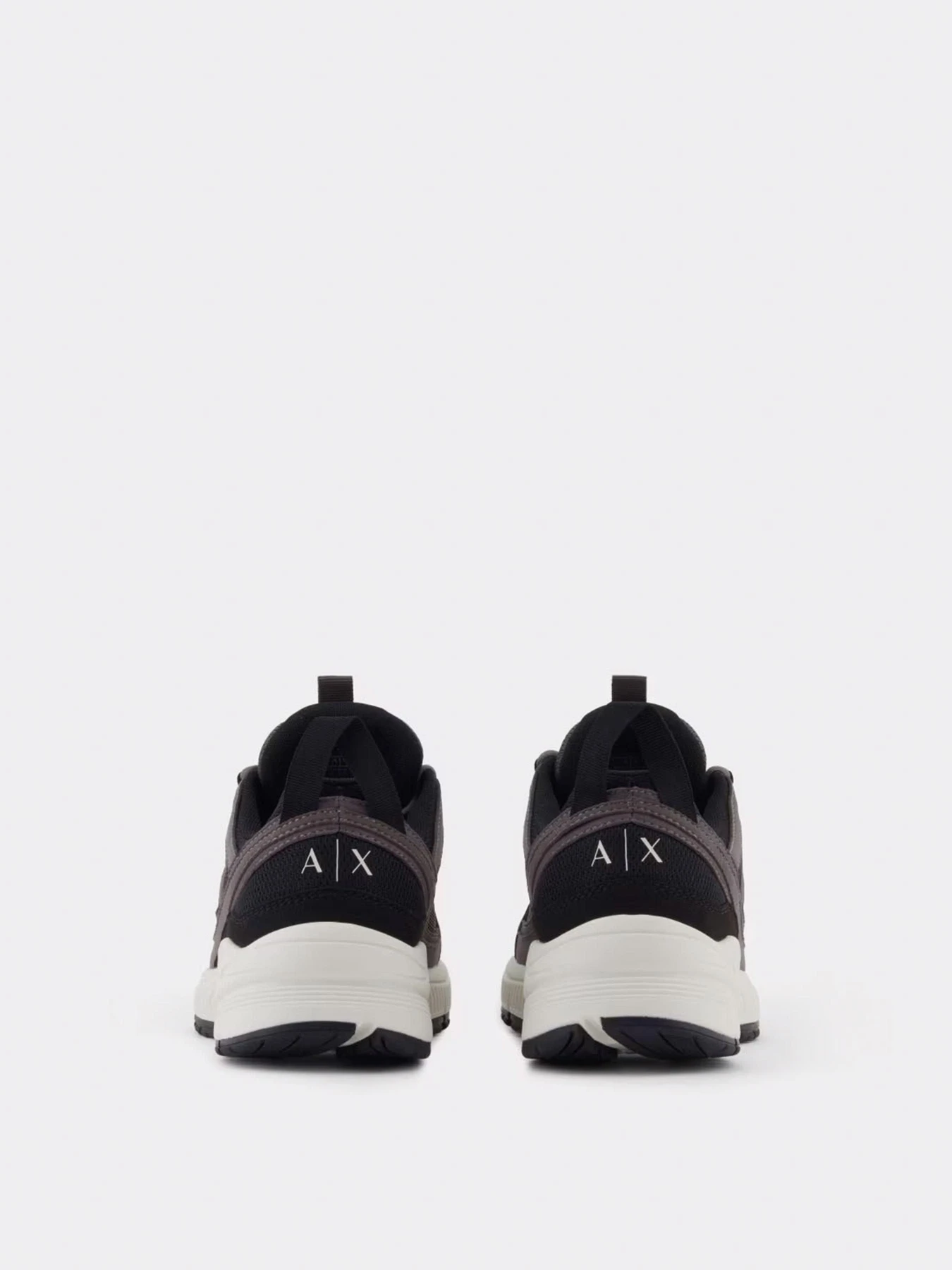 Кроссовки Armani Exchange модель XM001690-AF17542-MC028 Кроссовки Armani Exchange модель XM001690-AF17542-MC028 Фото