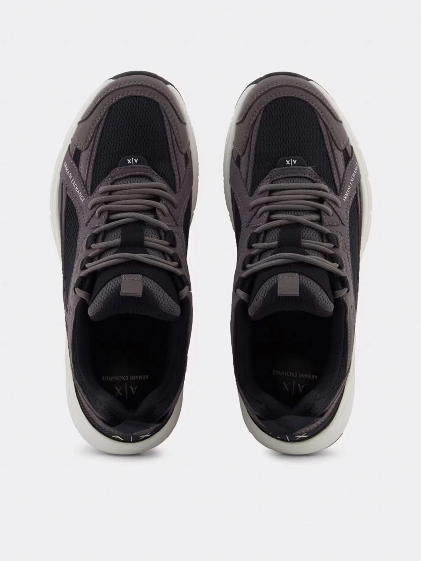 Кроссовки Armani Exchange модель XM001690-AF17542-MC028 Кроссовки Armani Exchange модель XM001690-AF17542-MC028 Фото