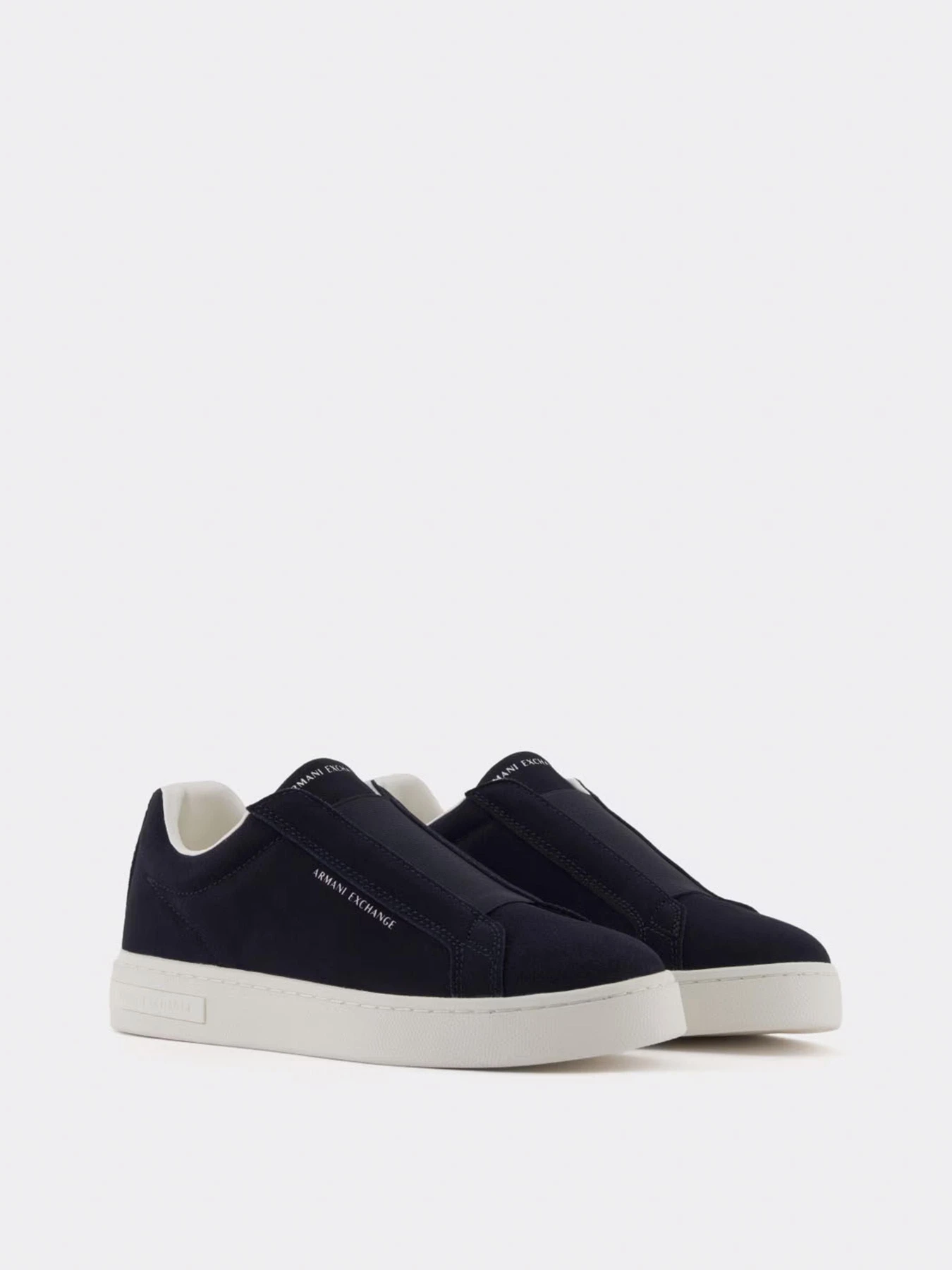 Кеди Armani Exchange модель XM001688-AF17465-UB101 Кеди Armani Exchange модель XM001688-AF17465-UB101 Фото