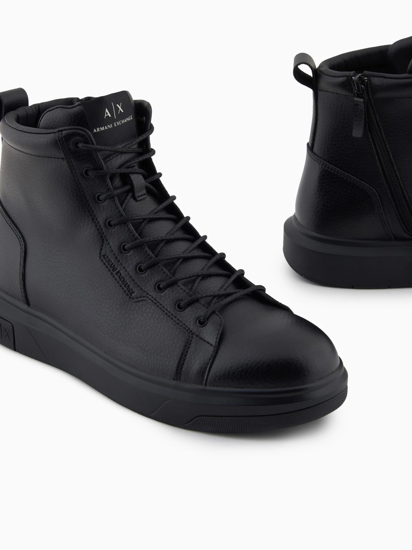 Черевики та чоботи Armani Exchange модель XM001963-AF19402-UC001 Черевики та чоботи Armani Exchange модель XM001963-AF19402-UC001 Фото