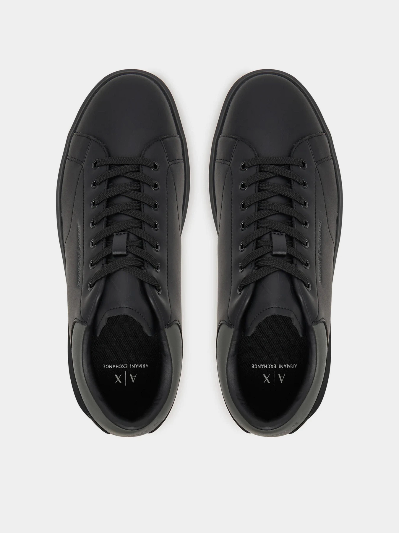 Кеди Armani Exchange модель XUX123-XV534-MZ262 Кеди Armani Exchange модель XUX123-XV534-MZ262 Фото