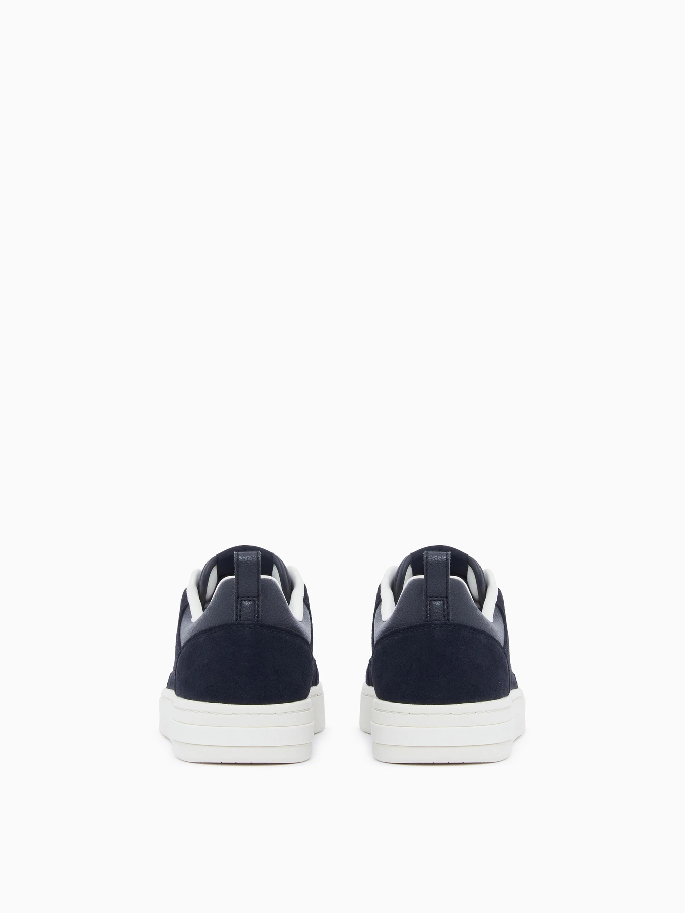 Кеды Armani Exchange модель XM003388-AF27475-UB004 Кеды Armani Exchange модель XM003388-AF27475-UB004 Фото