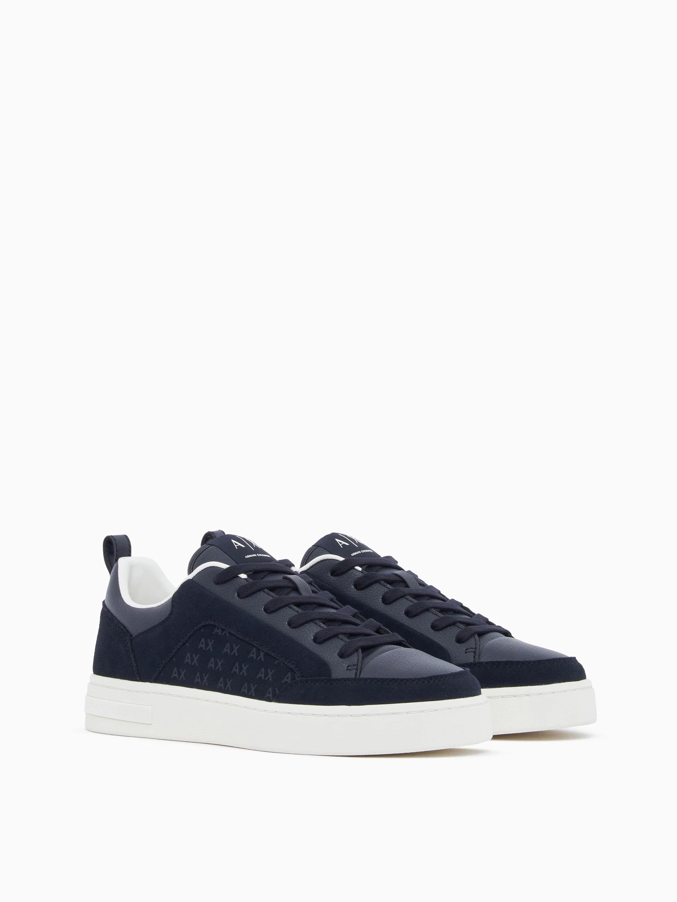 Кеды Armani Exchange модель XM003388-AF27475-UB004 Кеды Armani Exchange модель XM003388-AF27475-UB004 Фото