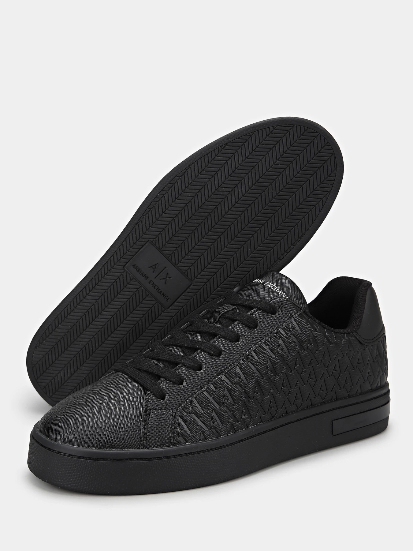 Кеди Armani Exchange модель XM000140-AF11916-MZ715 Кеди Armani Exchange модель XM000140-AF11916-MZ715 Фото