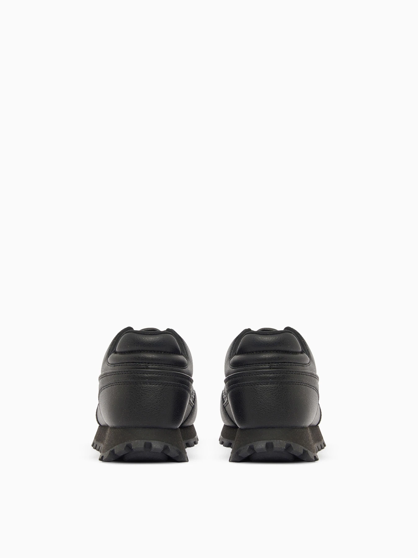 Кросівки Armani Exchange модель XM003644-AF29408-UC001 Фото