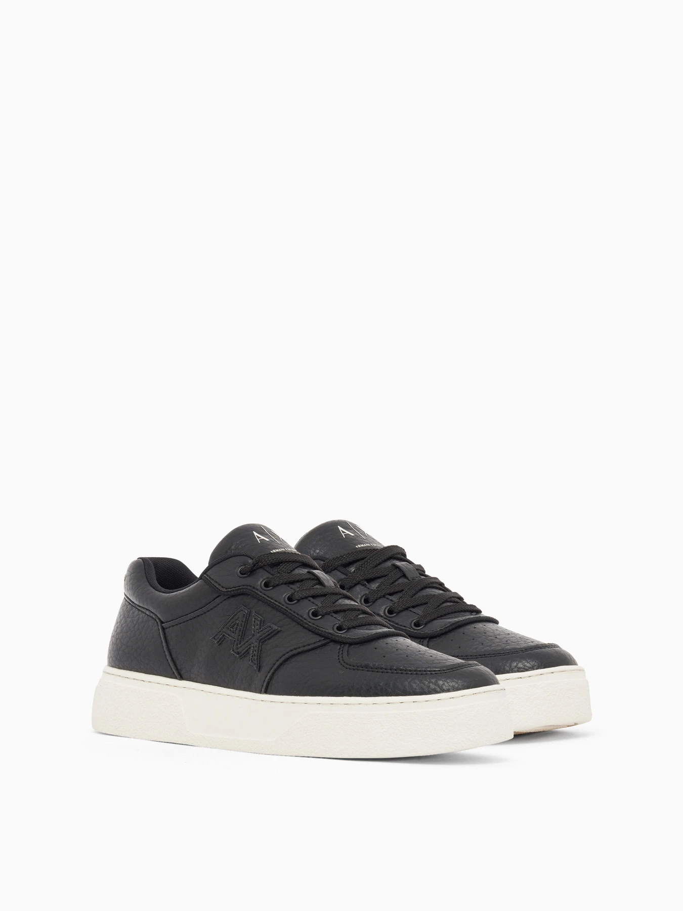 Кеды Armani Exchange модель XM003614-AF29103-UC001 Кеды Armani Exchange модель XM003614-AF29103-UC001 Фото