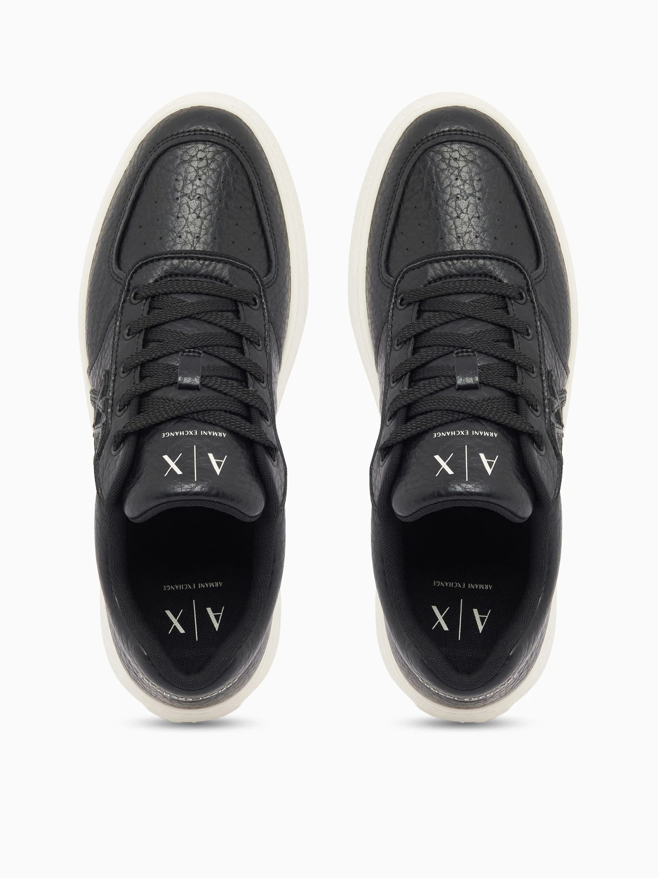 Кеды Armani Exchange модель XM003614-AF29103-UC001 Кеды Armani Exchange модель XM003614-AF29103-UC001 Фото