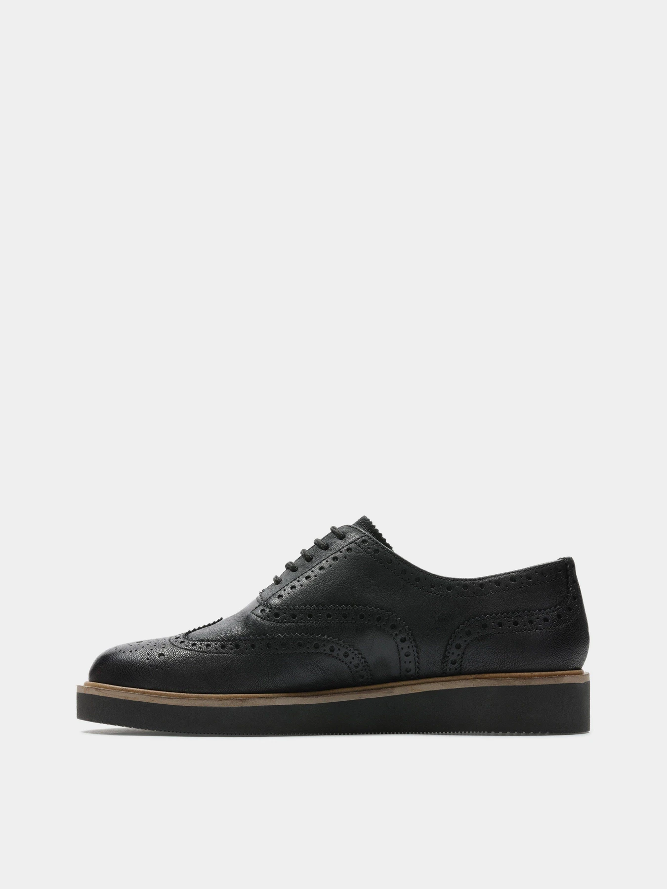 Туфли и лоферы Clarks Baille Brogue модель 26157414 Туфли и лоферы Clarks Baille Brogue модель 26157414 Фото