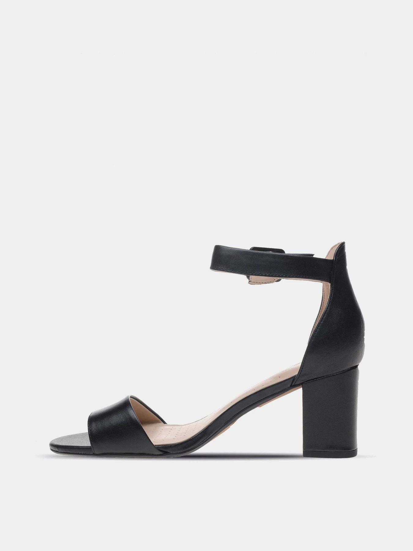 Босоножки Clarks Deva Mae модель 26140007 Босоножки Clarks Deva Mae модель 26140007 Фото