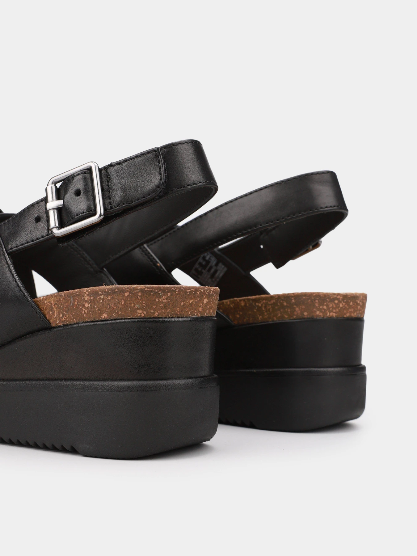 Босоніжки Clarks Lizby Cross модель 26159108 Босоніжки Clarks Lizby Cross модель 26159108 Фото