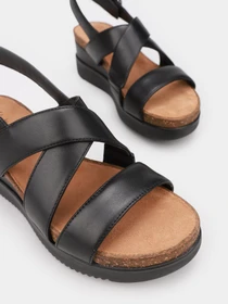 Босоніжки Clarks Lizby Cross модель 26159108 Фото