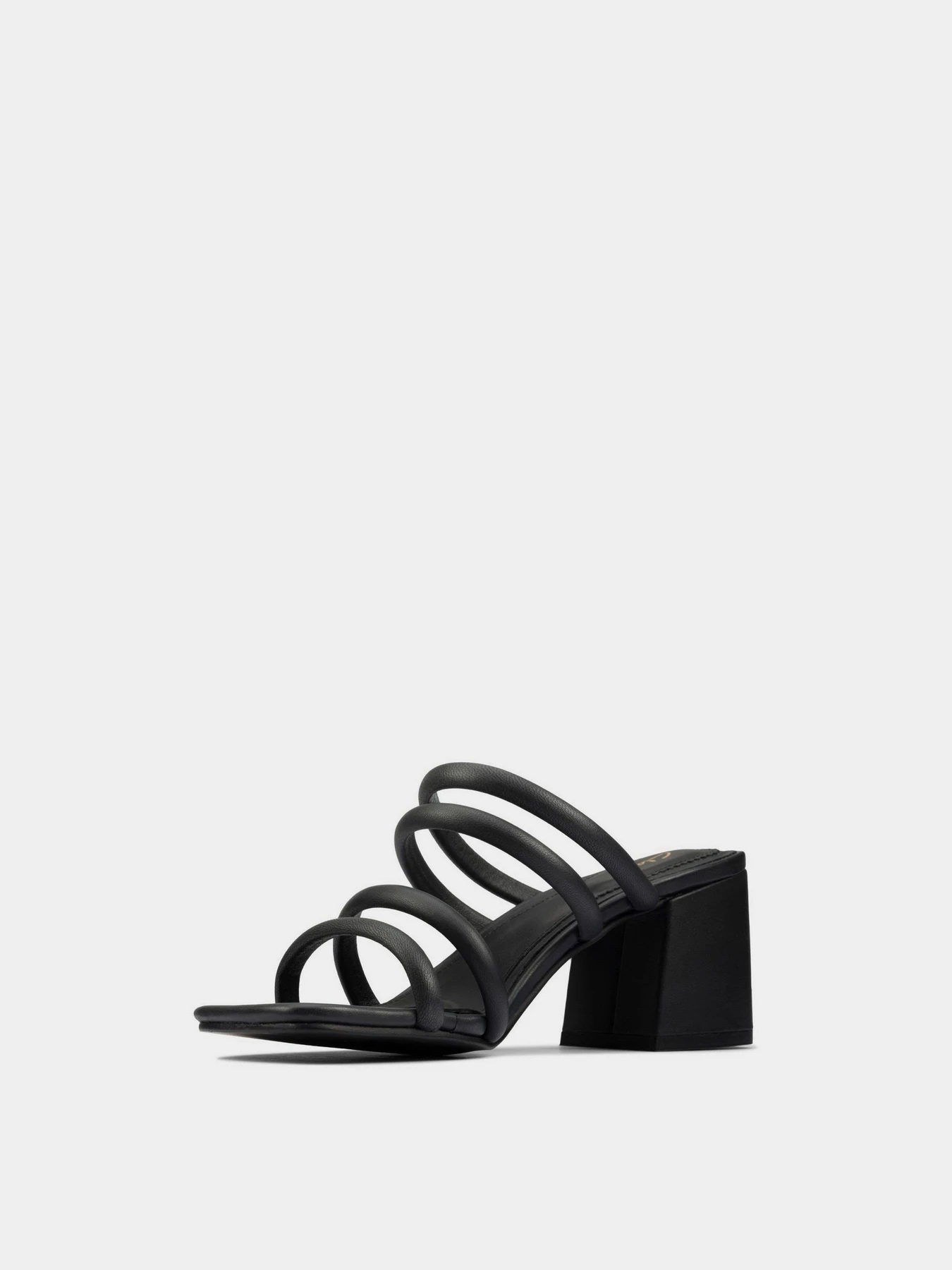 Босоніжки Clarks Sheer65 модель 26160503 Босоніжки Clarks Sheer65 модель 26160503 Фото