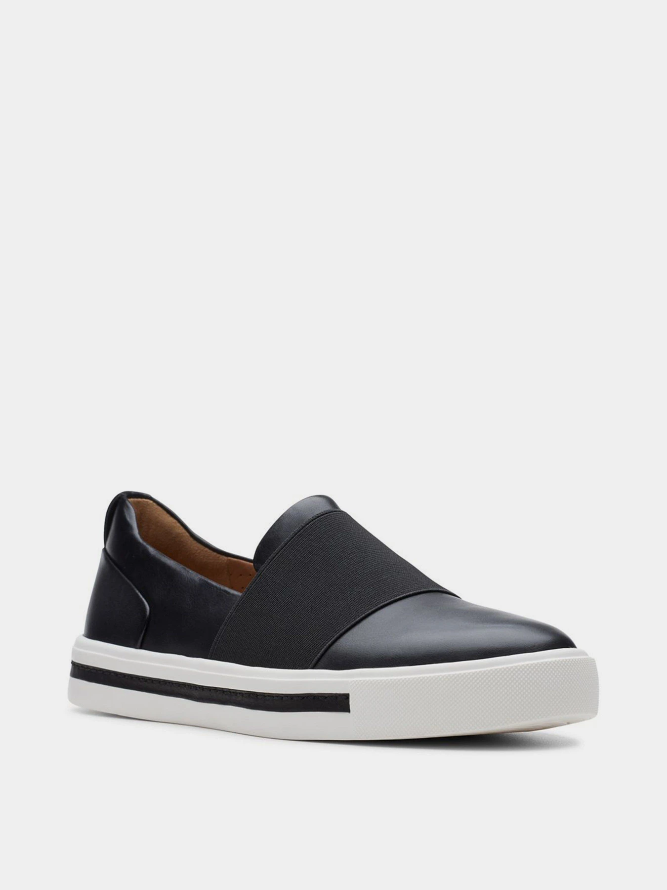 Сліпони та мокасини Clarks Un Maui Step модель 26142512 Фото