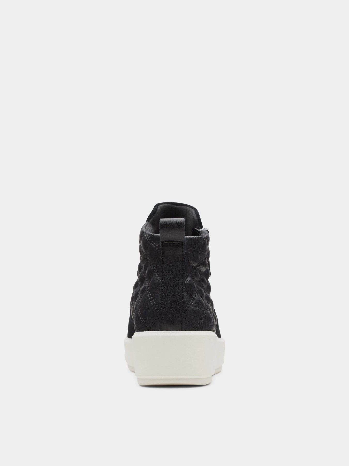 Ботинки и сапоги Clarks Layton Zip модель 26162103 Ботинки и сапоги Clarks Layton Zip модель 26162103 Фото