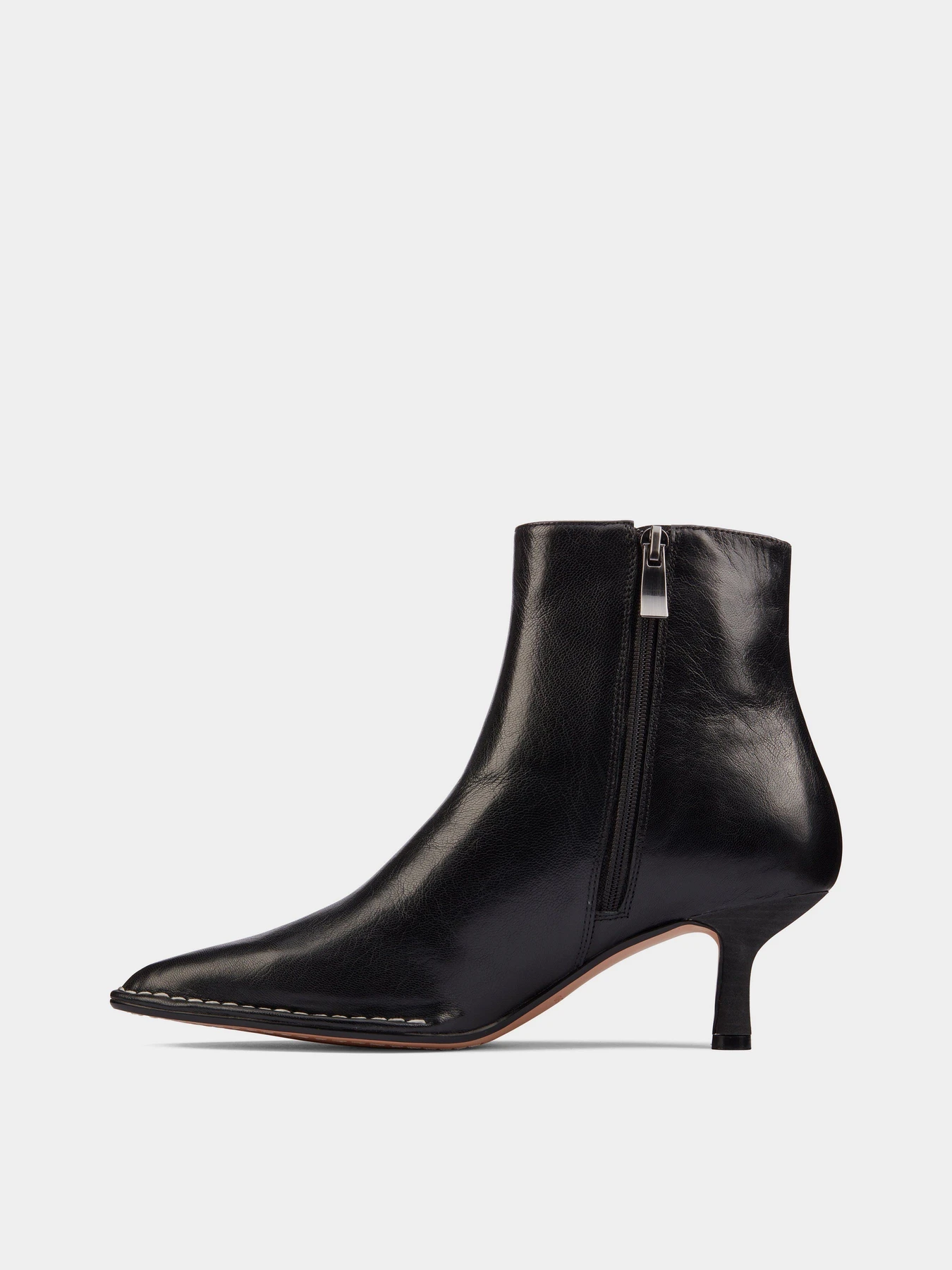 Черевики та чоботи Clarks Thorna55Stitch модель 26161591 Черевики та чоботи Clarks Thorna55Stitch модель 26161591 Фото