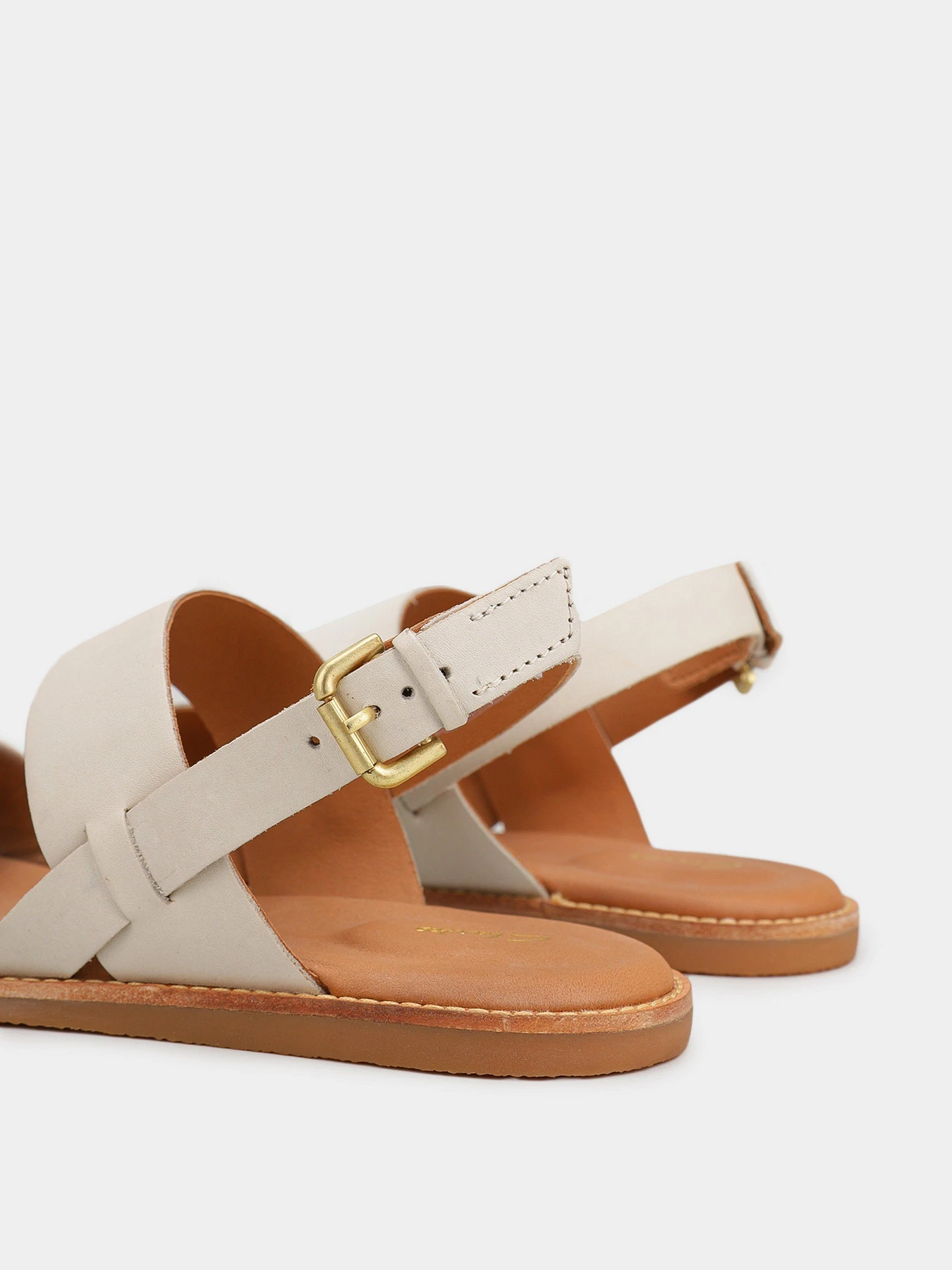 Сандалии Clarks Karsea Strap модель 26164444 Сандалии Clarks Karsea Strap модель 26164444 Фото