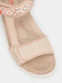 Сандалии Clarks Amanda Step модель 26165090 Фото