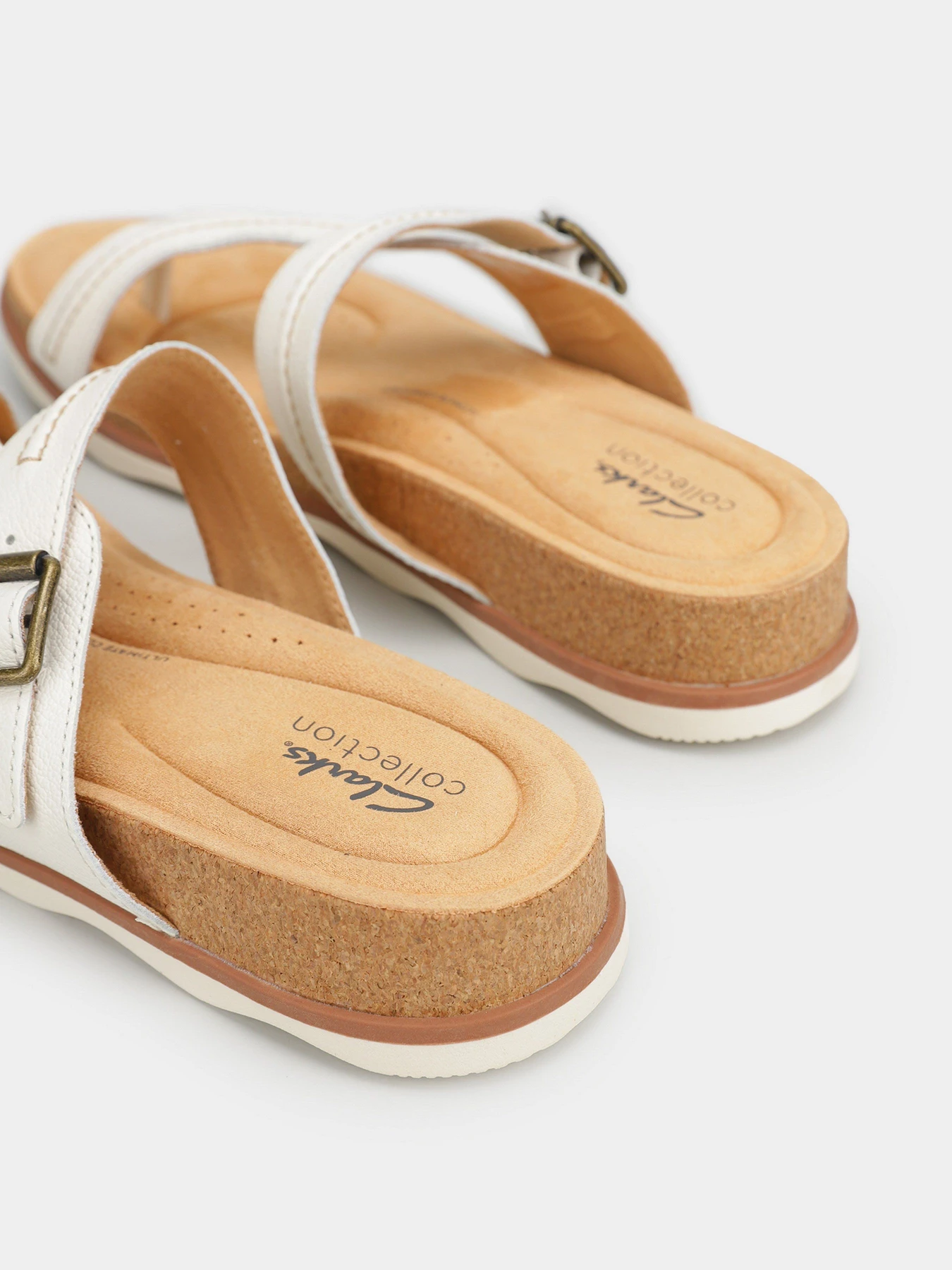 Шлёпанцы Clarks Brynn Madi модель 26165140 Шлёпанцы Clarks Brynn Madi модель 26165140 Фото